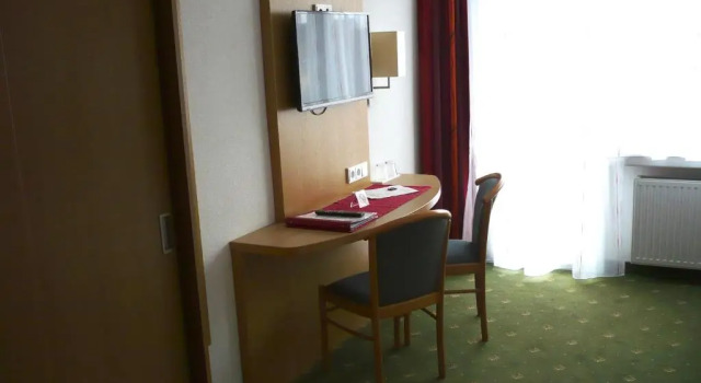 Двухместный номер Standard с балконом Hotel Garni Noval