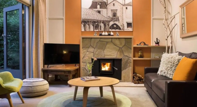 Burrall Lodge, Book Hotel Daylesford 