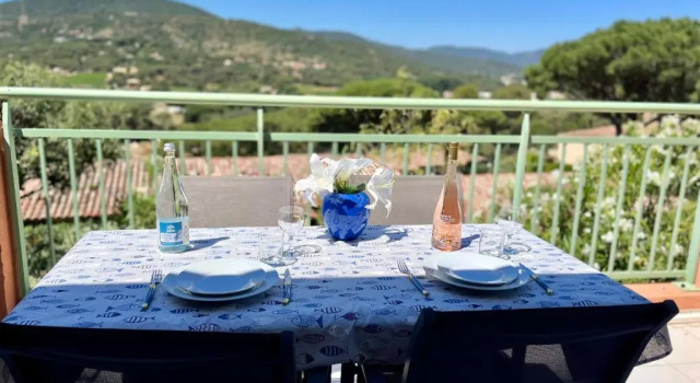 Апартаменты с балконом Appartement Domaine Sainte Maxime Park