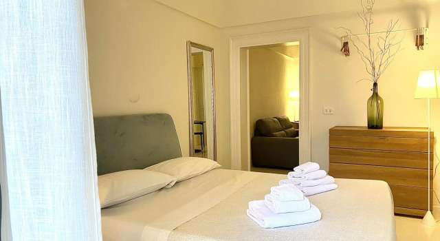 2 people, 1 bathroom, suitable for couples, terrace, central location-Luxury by Dimore Le Murattiane, Buchen Sie Hotel Monopoli Metropolitanstadt Bari