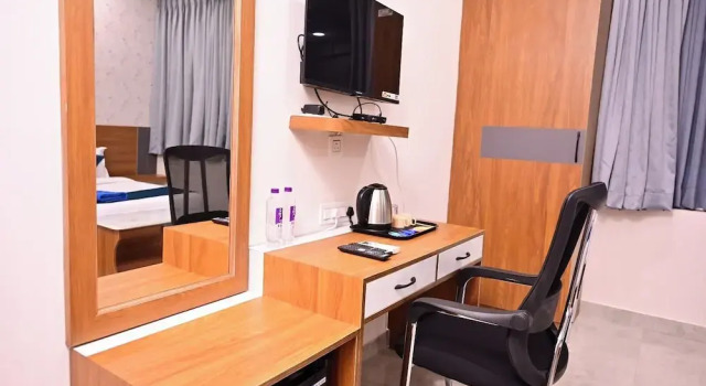 Номер Executive Elite Hotel Karimnagar