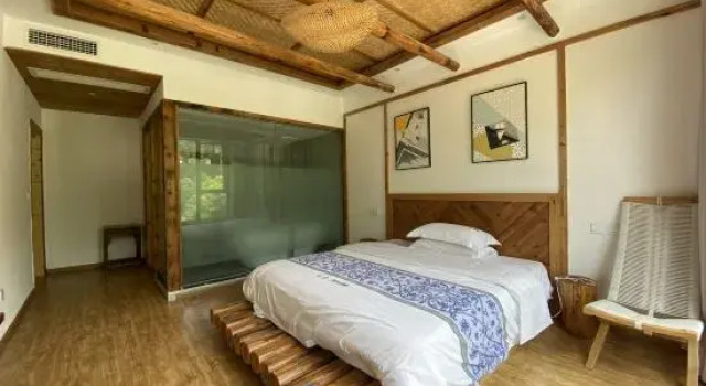 Люкс Emeishan Lihao Boutique Homestay (Emei Xueyaya Production Base Store)