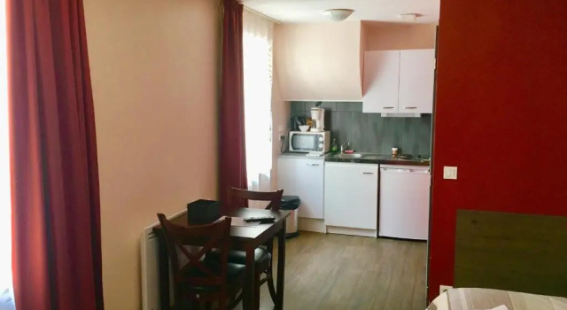 Студия Bourg Centre Rsidence