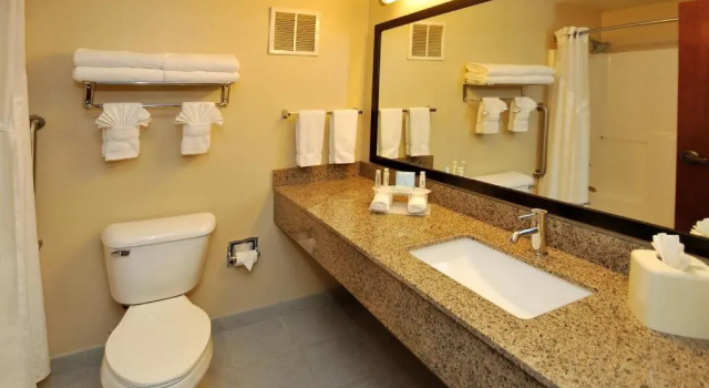 Run of House Holiday Inn Express Hotel & Suites Littleton by IHG