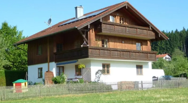 Ferienwohnung Holzmaier, Reserva ahora Hotel Hoteles en Bad Aibling con aparcamiento, Aparcamiento