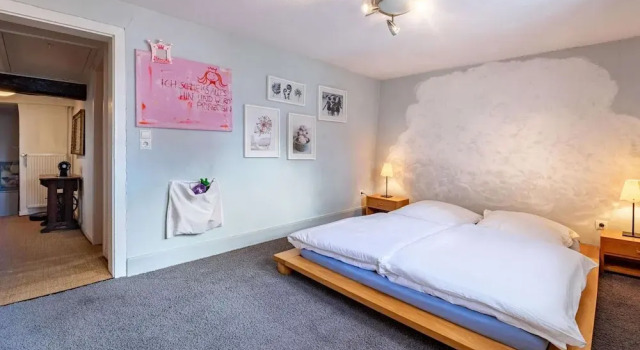 Romantic Holiday Home in Schleiden on the Village Square, Забронировать Дом для отпуска Коттеджи Айфель, Коттедж