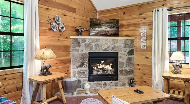 Коттедж Firepit I Between Pigeon Forge Gatlinburg I Hottub