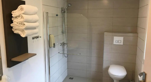 Четырёхместный номер Standard B&B HOTEL Saint-Witz Roissy
