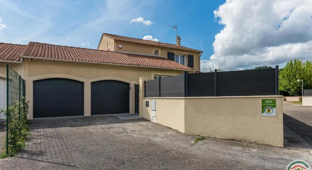 Villa des Oliviers : Sublime villa avec piscine chauffée et privée, terrasse de 185m²