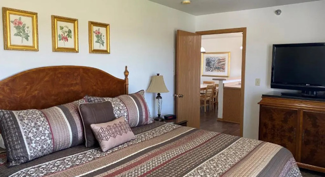 Двухместный люкс с 2 комнатами Nauvoo Vacation Condos and Villas