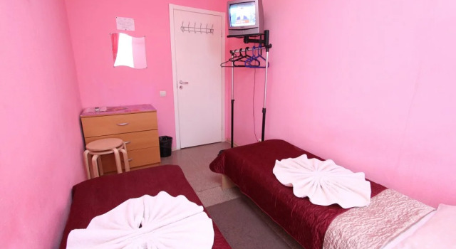 Geralda Ekonom otel' na Pushkinskoy 11, Забронировать Отель Центральный район Санкт-Петербург, рядом с Владимирская