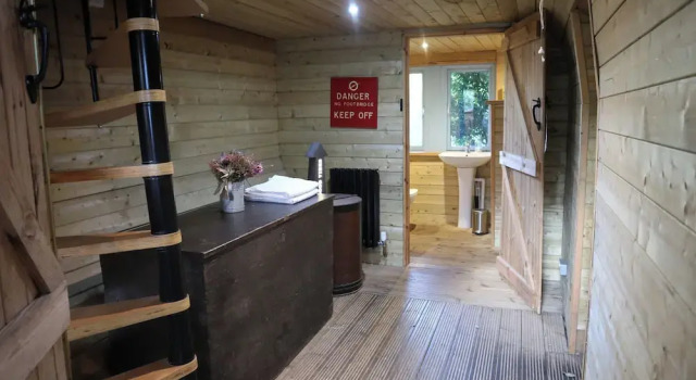 Hapus Hideaway Retreat Site, Sleeps 29, Забронировать Дом для отпуска Абергейл Клоид