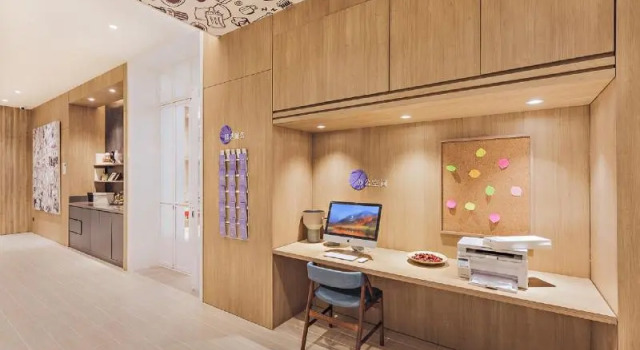 Hanting Premium Jinan West Railway Station Jingxi, Prenota Hotel Hotel a Shandong con parcheggio, Parcheggio