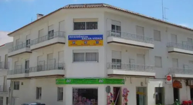 Residencia Salva Vidas, Rezervovat Hotel Hotely v Oeste s parkováním, Parkování