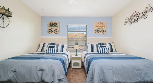 Storey Lake 4 Bedrooms near Disney Orlando FL 3079