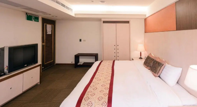 Номер Deluxe Waugh Den Business Hotel