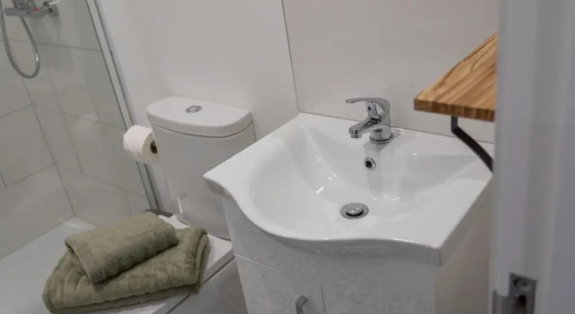 Апартаменты с 2 комнатами Eastside Capital Apartments