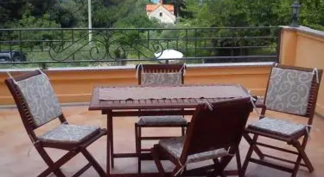 Gonar Residence, Prenota Appartamento Hotel a Isole Quarnerine con parcheggio, Parcheggio