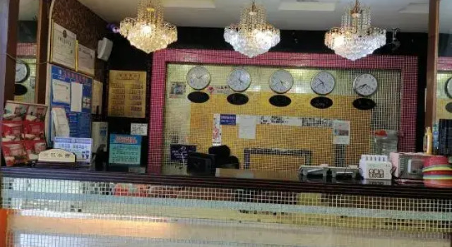 Luocheng Haiyuan Business Hotel