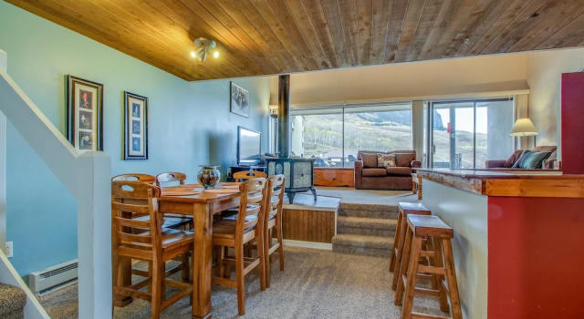 Snowcrest Condominiums, Book Hotel Hoteller i Crested Butte Mountain med parkering, Parkering