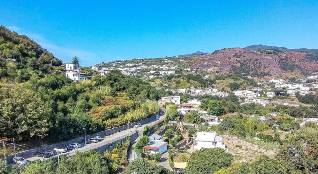 Beautiful Apartment in Barano Ischia With 1 Bedrooms and Wifi, Buchen Sie Ferienwohnung Barano d'Ischia Ischia