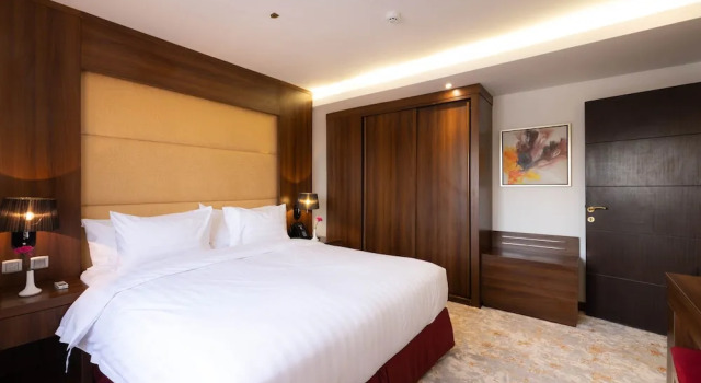 Двухместный полулюкс Mira Business Hotel