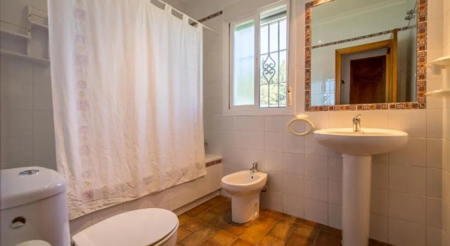 Chalet Miriam II, Забронировать Шале Отели Конил-де-ла-Фронтера с бассейном, рядом с Пляж Фуэнте-дель-Галло, Бассейн