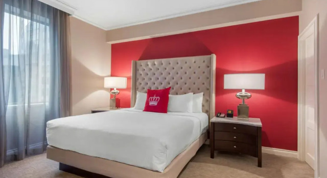 Люкс Deluxe The Omni King Edward Hotel