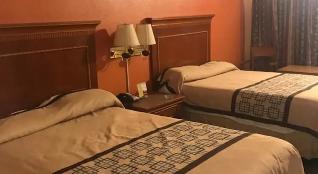 Четырёхместный номер Standard Wayfarer Motel