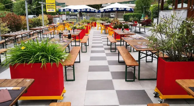 Трёхместный номер Deluxe с балконом Millaenya Inn