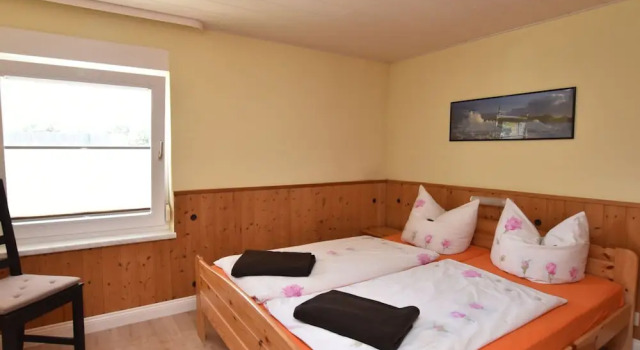 Attractive Holiday Home in Roggow With Fenced Garden