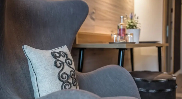 Люкс с балконом Erica Wellness and Vitality Hotel