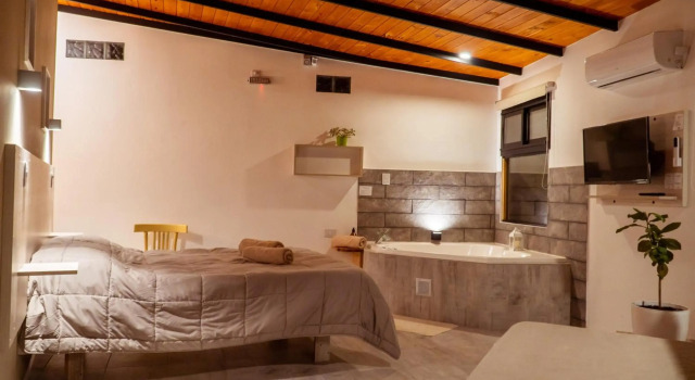 Complejo Quiya - Departamento Los Espinillos con hidromasaje, Rezerwuj Hotel Alta Gracia Córdoba