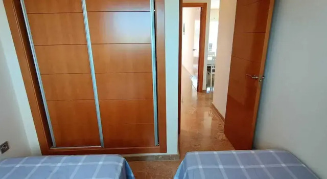Lovely 2 Bedroom, 2 Bathroom Apartment With Pool, Забронировать Апартаменты/квартира Отели Рокетас-де-Мар с парковкой, Парковка