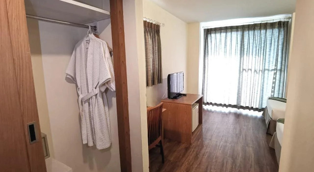TM Land Serviced Hotel, Rezervați Hotel Khan Ham Ayutthaya