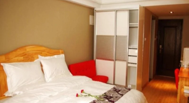 Hangzhou Hongfei Hotel Apartment (East Railway Station West Plaza), Забронировать Апартаменты/квартира Отели Цзянган с парковкой, Парковка