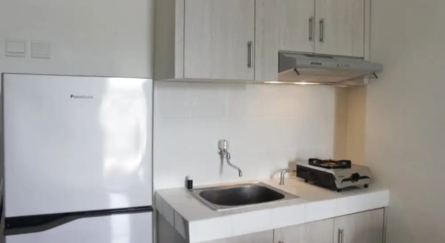 Апартаменты Spacious 3BR Apartment Parahyangan Residence near UNPAR
