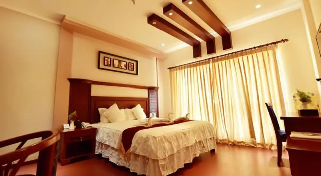 Люкс Athirappilly Residency Chalakudy