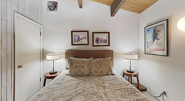Timberline Condominium Studio Loft Premier Unit 316, Забронировать Дом для отпуска Сноумасс-Виллидж Горнолыжный курорт Аспен-Сноумас, рядом с Sheer Bliss