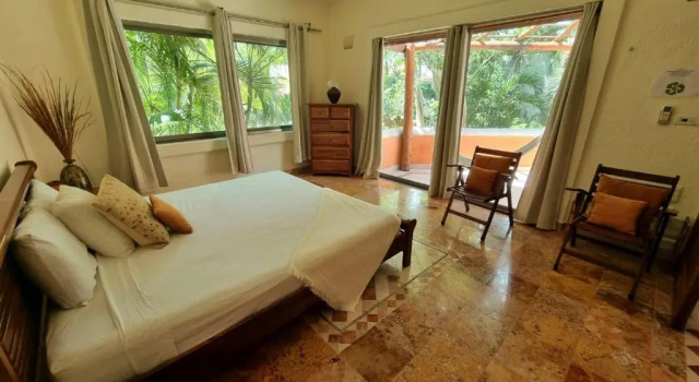 Casa Alexandra 4BR -10min 5ta y Playas! SLEEPS 11, Prenota Hotel Hotel a Quintana Roo con parcheggio, Parcheggio