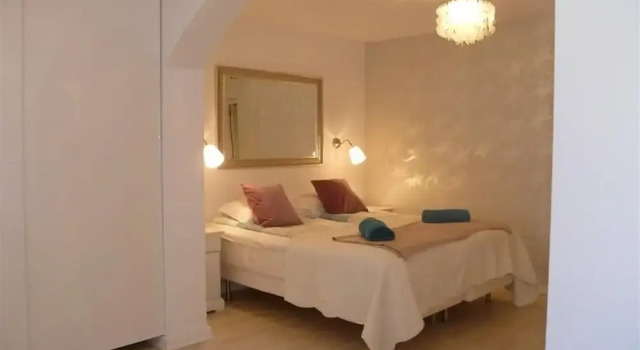 Great Beach Side Villa – Semi Heated Pool