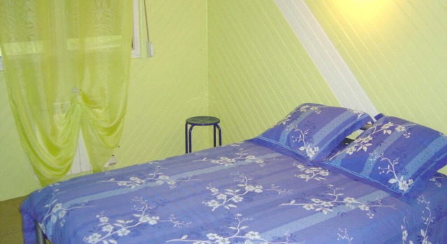 House With 2 Bedrooms in Varenne-saint-germain, With Furnished Garden and Wifi, Boek Hotel Saint-Yan 
