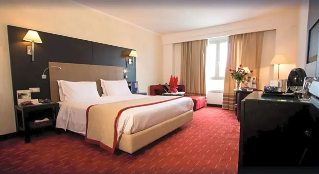 Номер Executive Golden Tulip El Mechtel