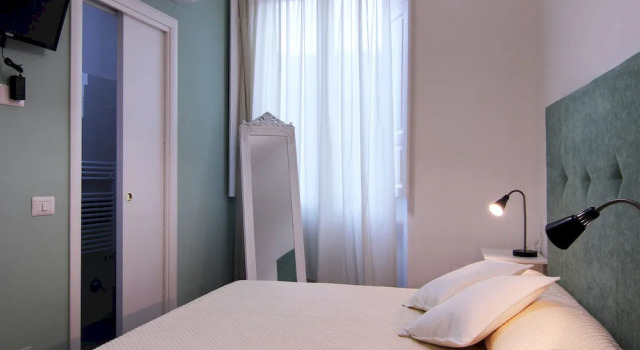 Ecò Suites, Забронировать Отель Отели Рима с завтраком, рядом с Универмаг La Rinascente, Завтраки
