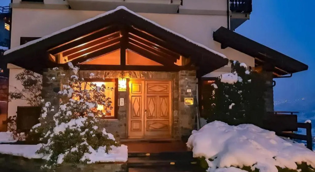 Hotel Panoramique, Забронировать Отель Отели Сарр с парковкой, Парковка