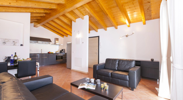 Casa Marianne, Prenota Appartamento Hotel a Como con parcheggio, Parcheggio