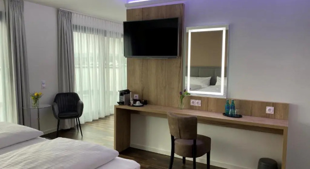 Полулюкс Hotel B4