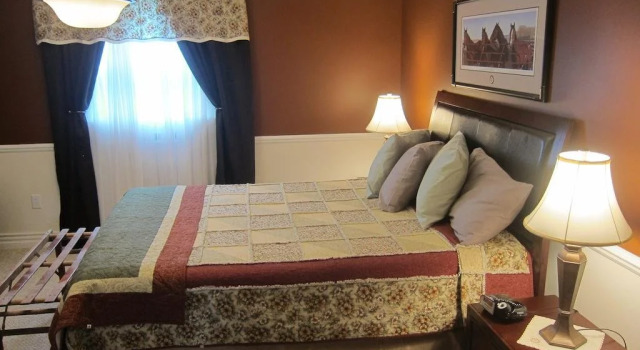 Old Rocky Brook Road Bed & Breakfast, Rezervovat Hotel Hotely v Newfoundland a Labrador s parkováním, Parkování