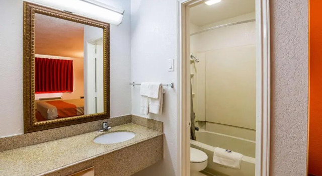Четырёхместный номер Deluxe Motel 6 Red Oak, TX - Dallas