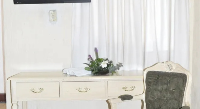 Номер Standard Hotel Metropolitan I